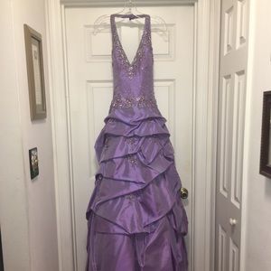 NWT Purple Tiffany Beaded Halter Ball Gown Size 8 Pageant Sweet 16 Quinceanera